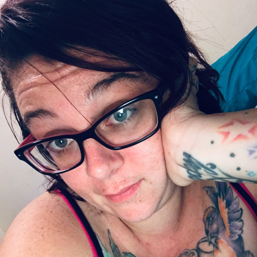 Meet your Posher, Felisha